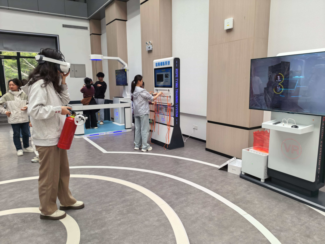 北师大首次面向师范生开安全应急课,筑牢校园安全防线